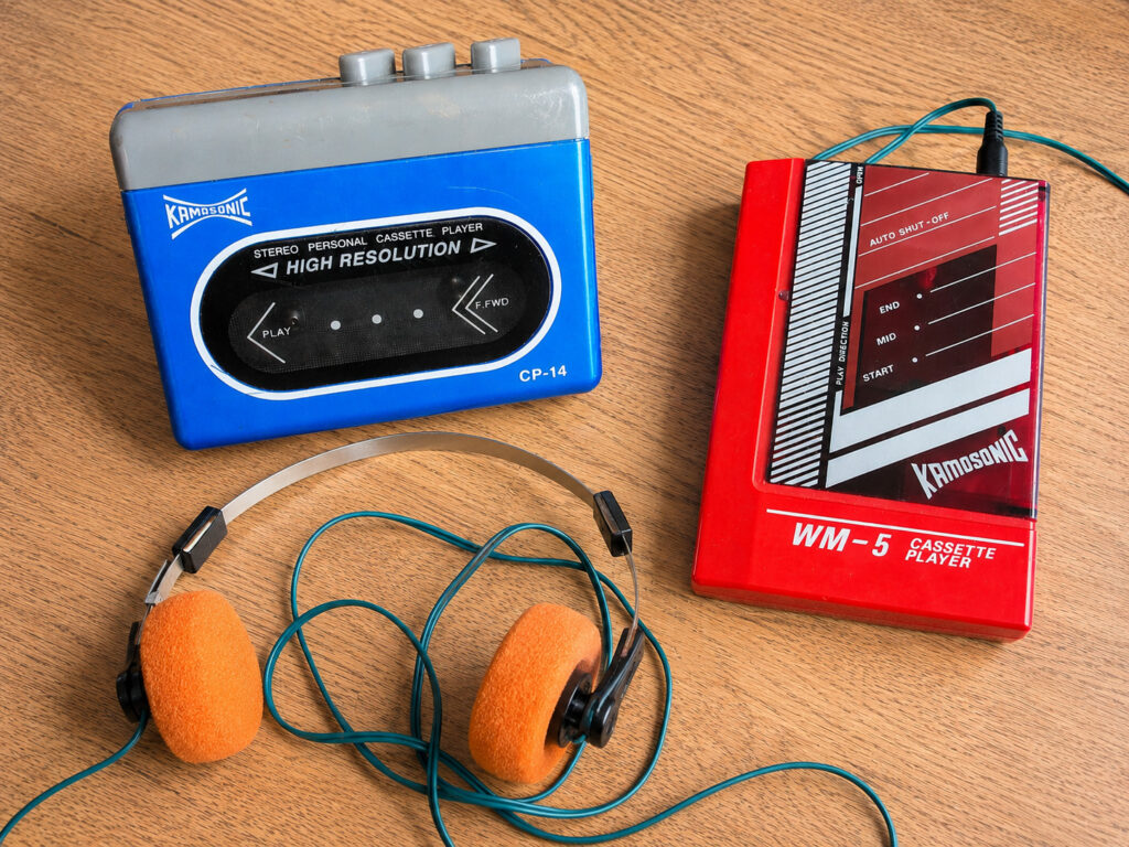 Když tržnicím vládla elektronika značek Fugison, International nebo Kamasonic